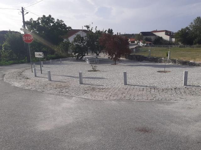 Interven&ccedil;&atilde;o na Quinta da Estrada - Espa&ccedil;o de lazer